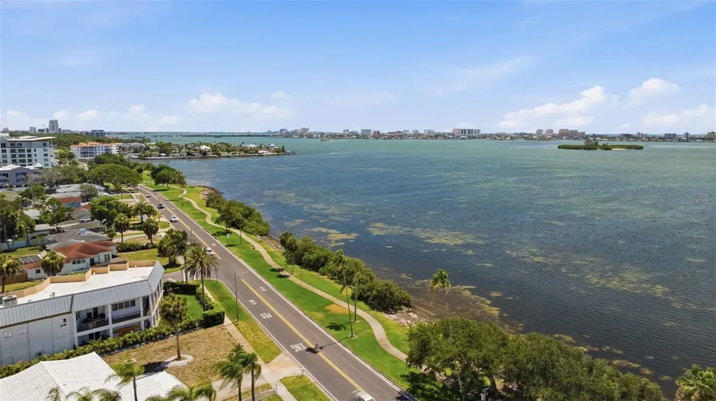 1023 Granada Street Clearwater FL 33755