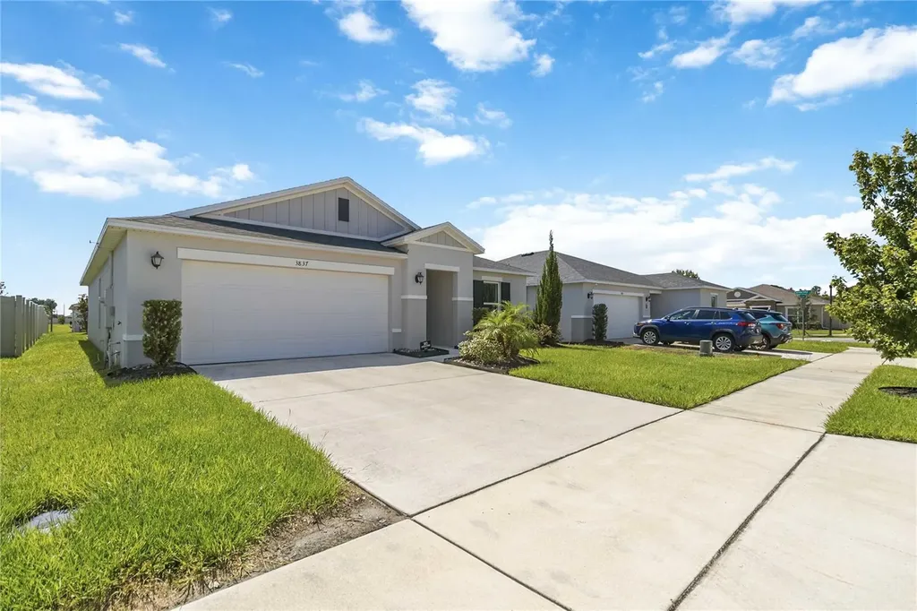3837 Elk Bluff Road St Cloud FL 34772