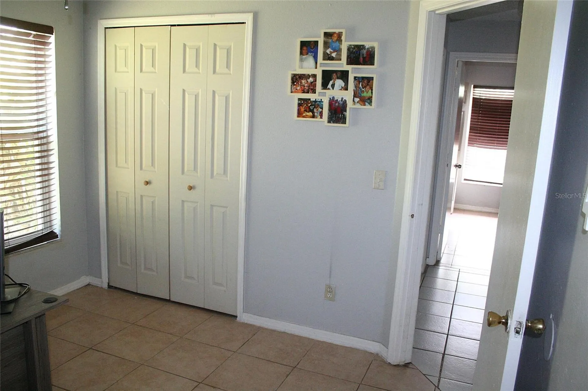 5298 Yaupon Street Orlando FL 32811