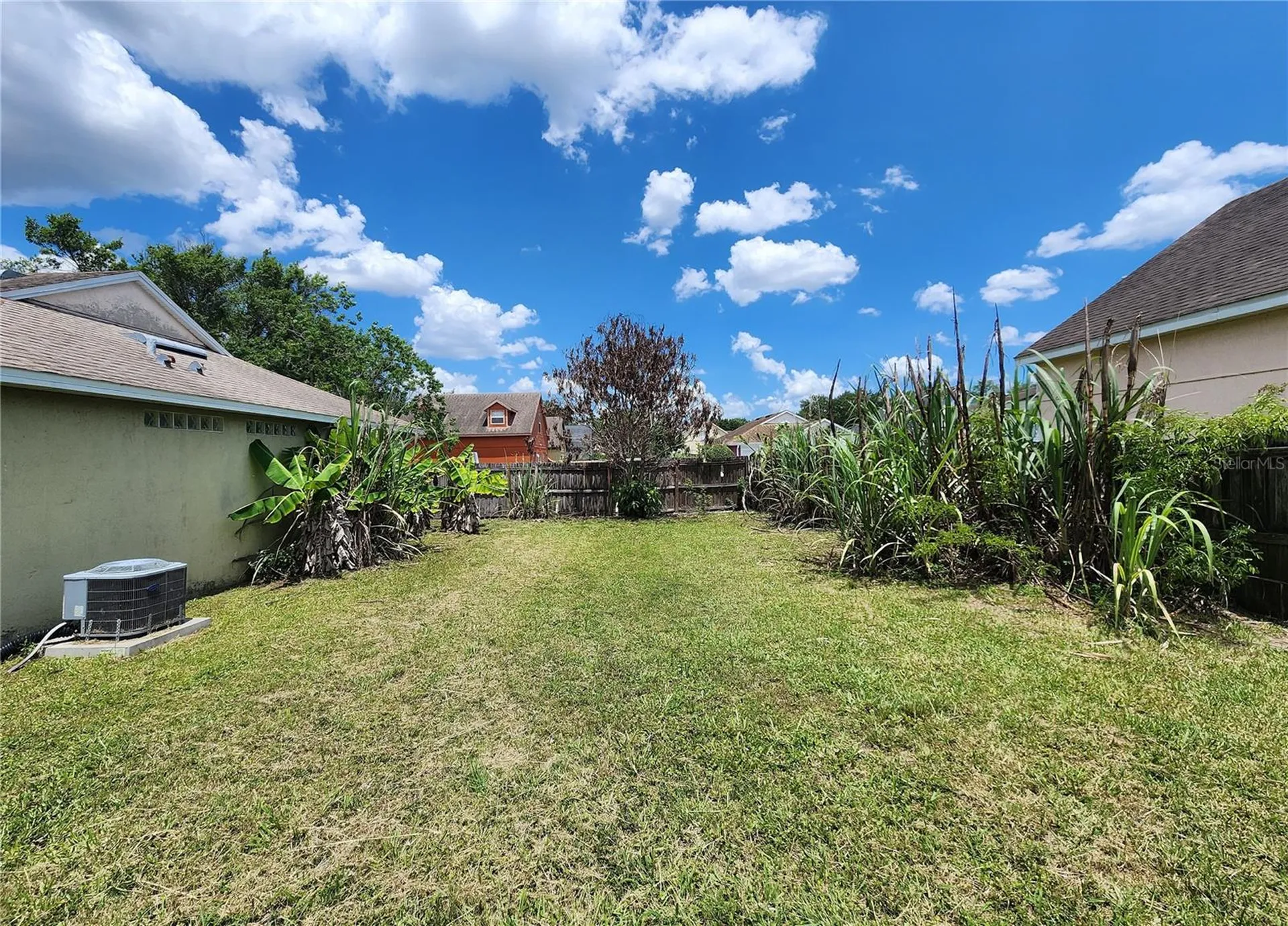 5298 Yaupon Street Orlando FL 32811