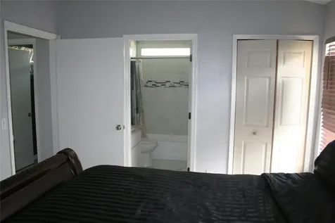 5298 Yaupon Street Orlando FL 32811