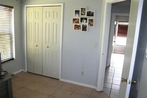 5298 Yaupon Street Orlando FL 32811