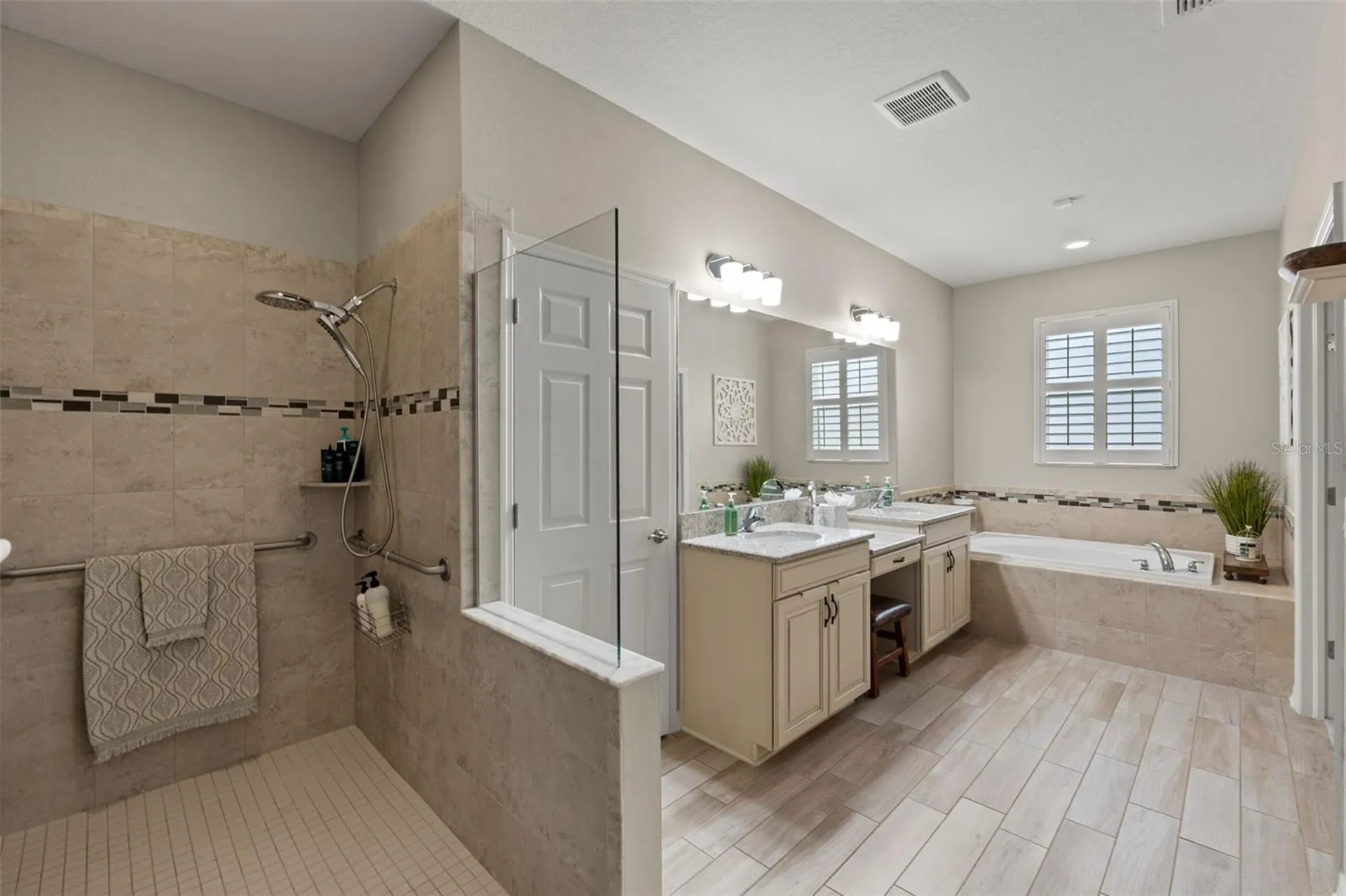 8320 Bluevine Sky Drive Land O Lakes FL 34637