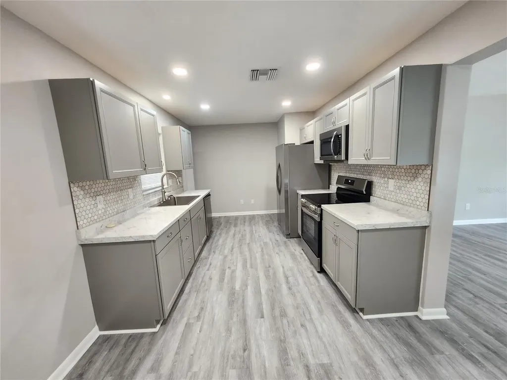 304 S Mercury Avenue Clearwater FL 33765
