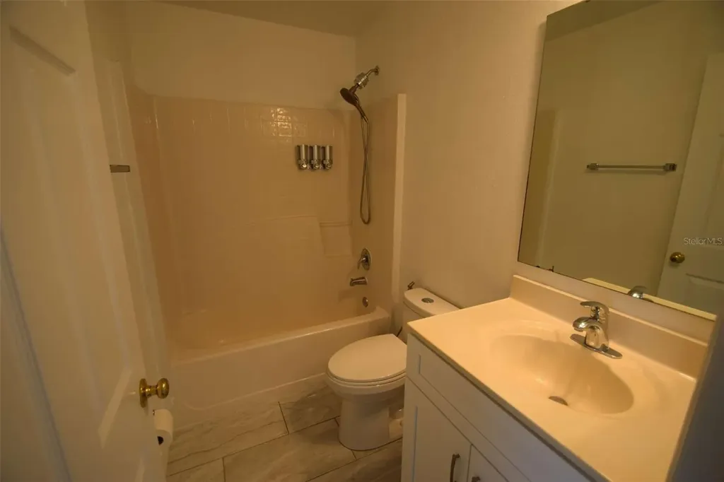 5123 Spanish Oaks Drive Lakeland FL 33805