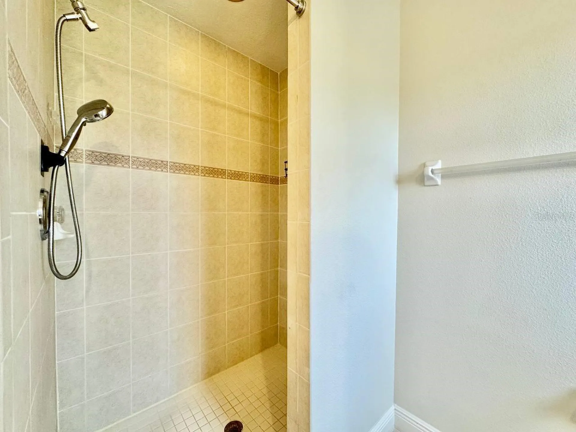 487 Bayou Village Drive Tarpon Springs FL 34689