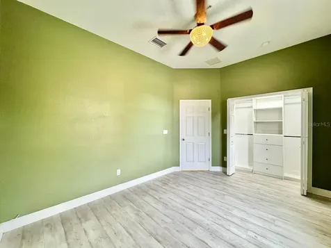 487 Bayou Village Drive Tarpon Springs FL 34689