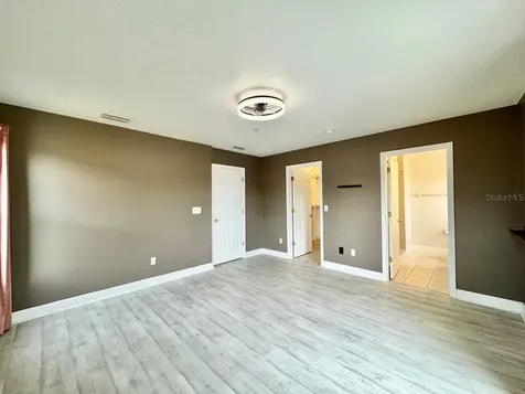 487 Bayou Village Drive Tarpon Springs FL 34689