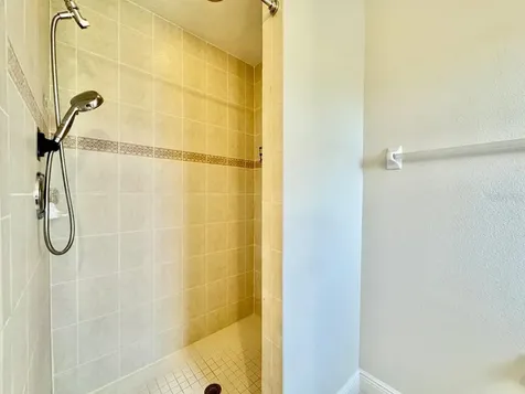 487 Bayou Village Drive Tarpon Springs FL 34689