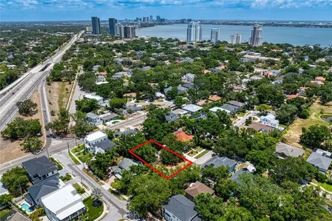 3403 W Bay Villa Avenue Tampa FL 33611