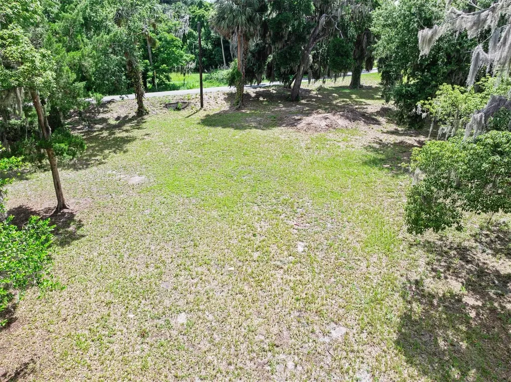 1101 N Summit Street Crescent City FL 32112