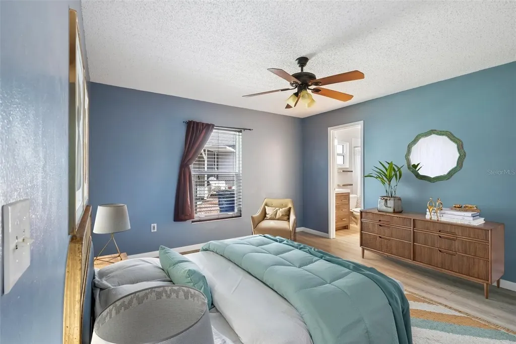 8420 N River Dune Street Tampa FL 33617