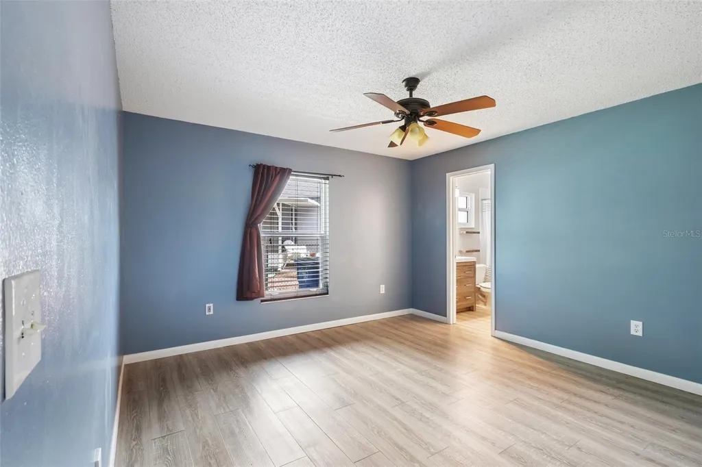 8420 N River Dune Street Tampa FL 33617