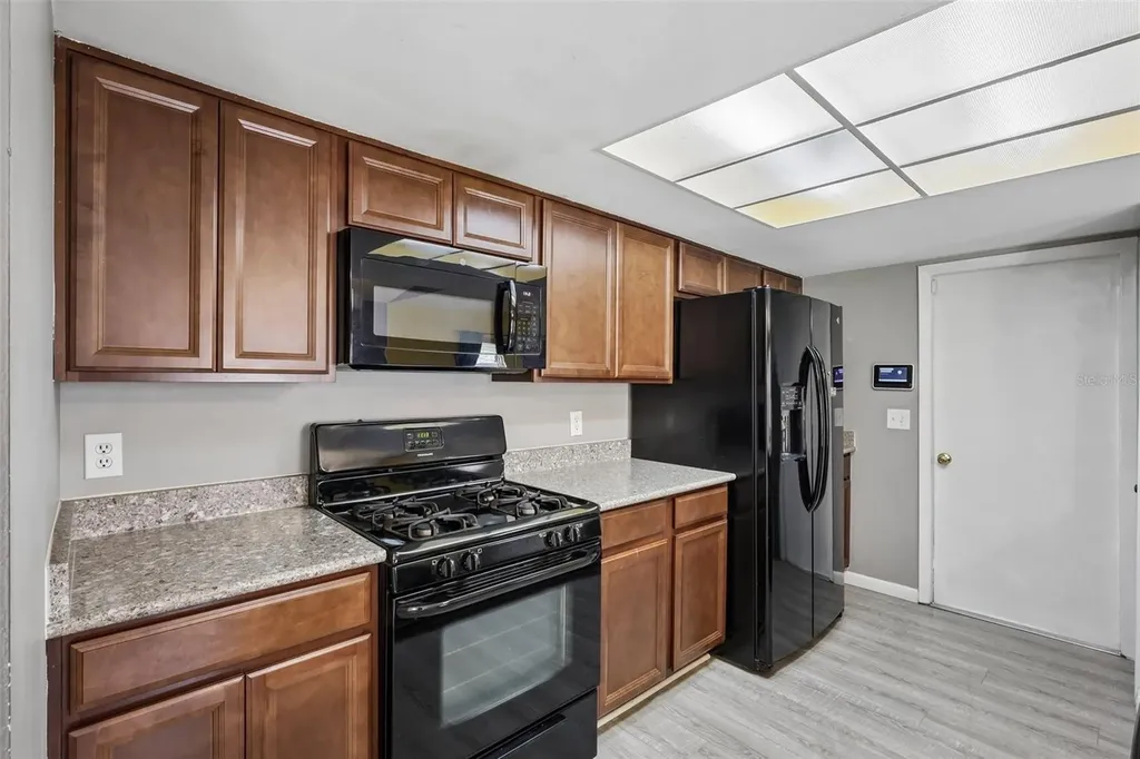 8420 N River Dune Street Tampa FL 33617