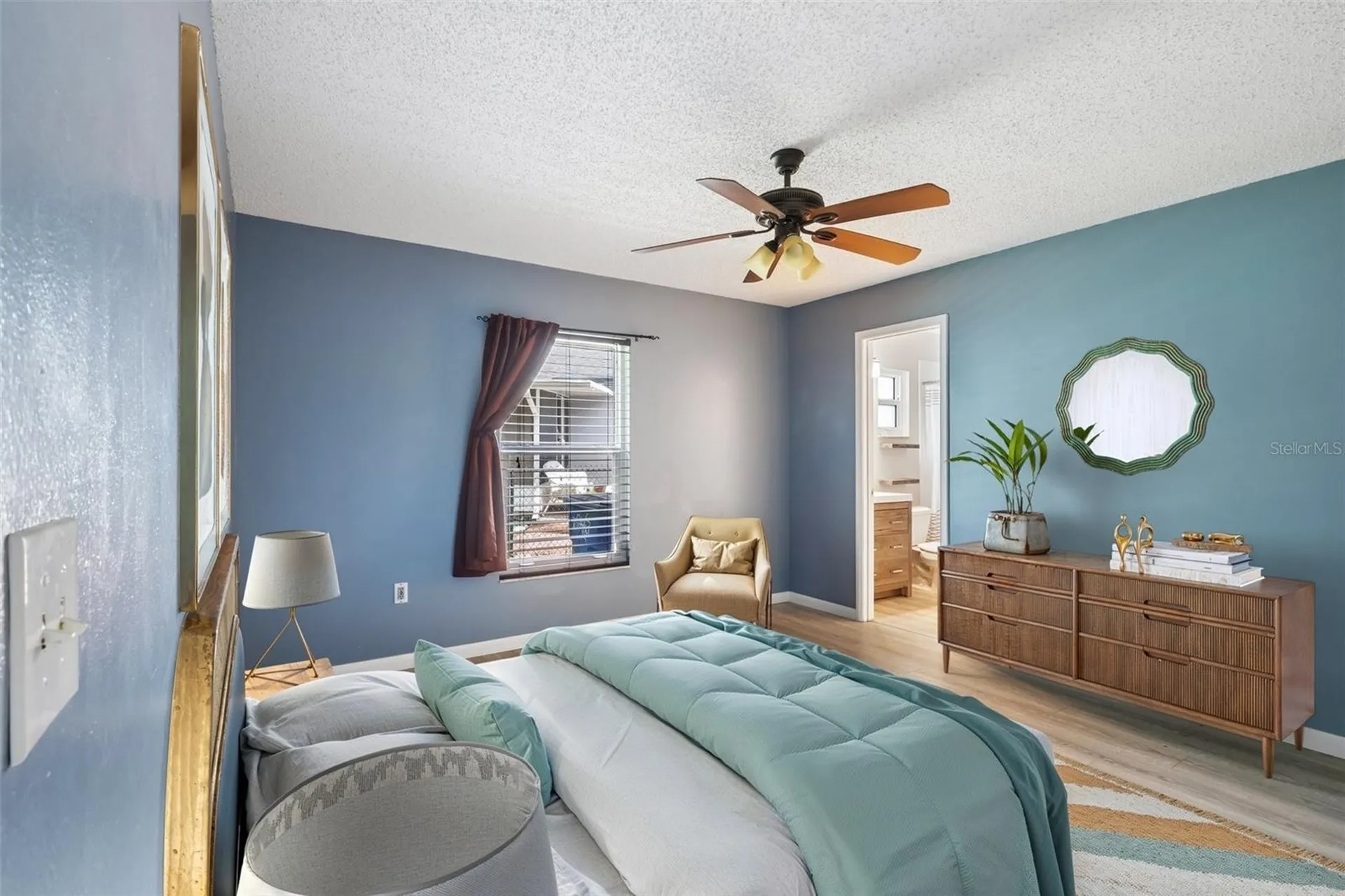 8420 N River Dune Street Tampa FL 33617