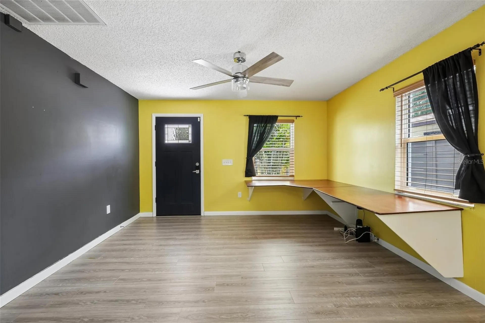 8420 N River Dune Street Tampa FL 33617