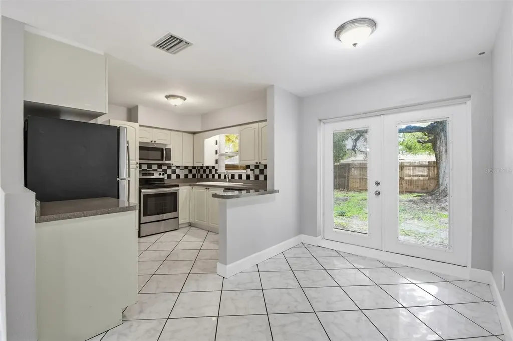 8331 55th Street N Pinellas Park FL 33781