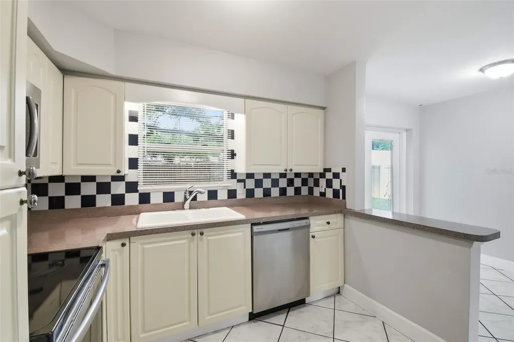 8331 55th Street N Pinellas Park FL 33781