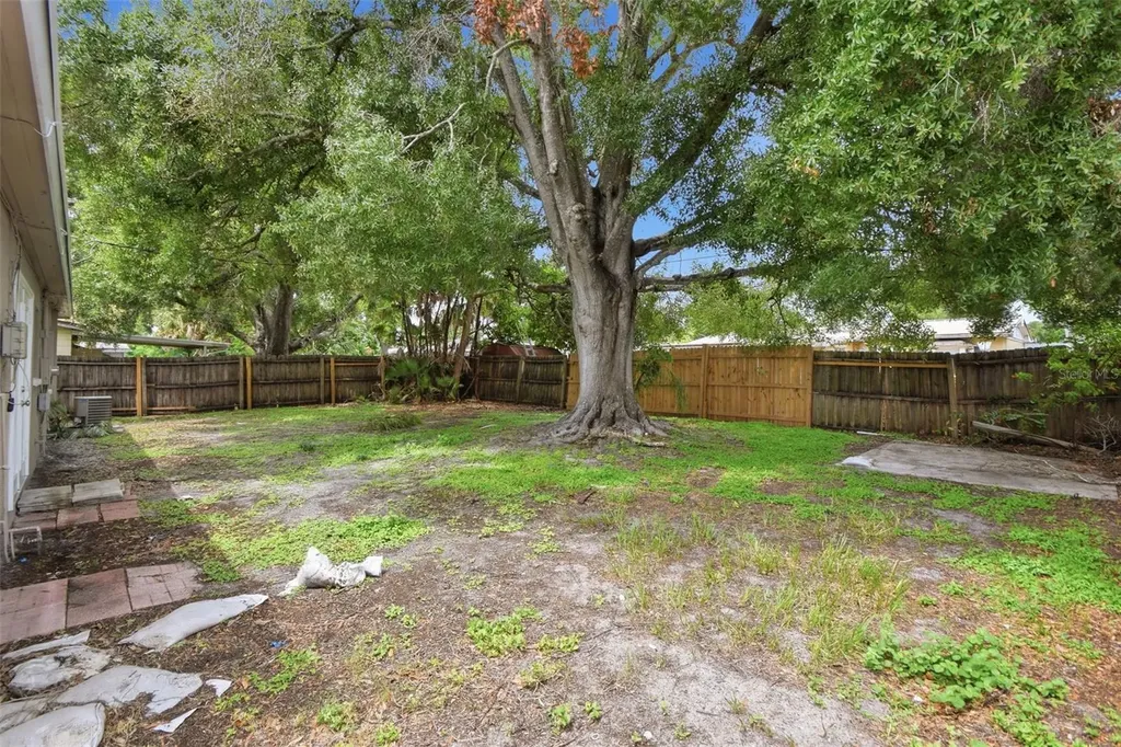 8331 55th Street N Pinellas Park FL 33781