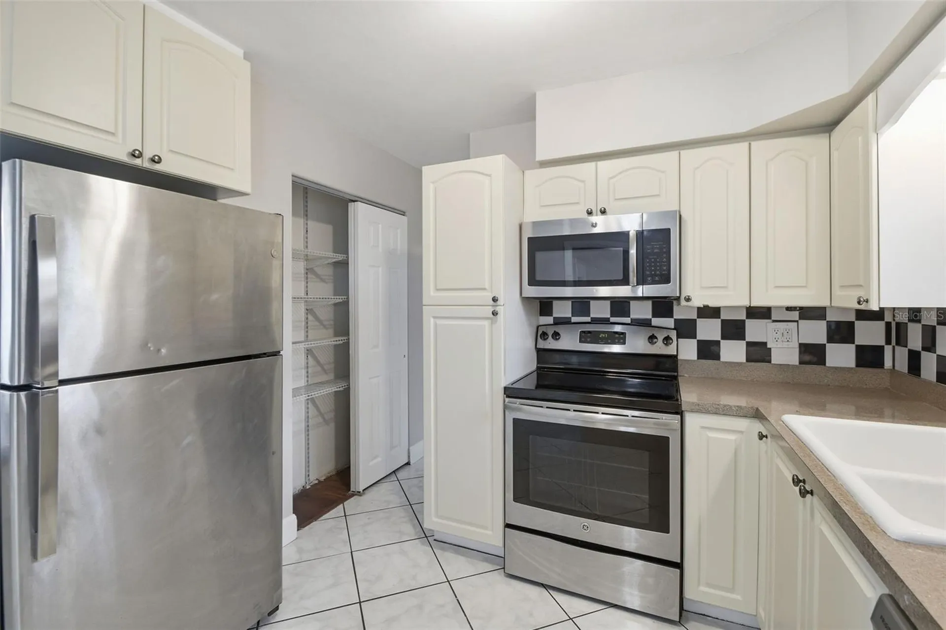 8331 55th Street N Pinellas Park FL 33781