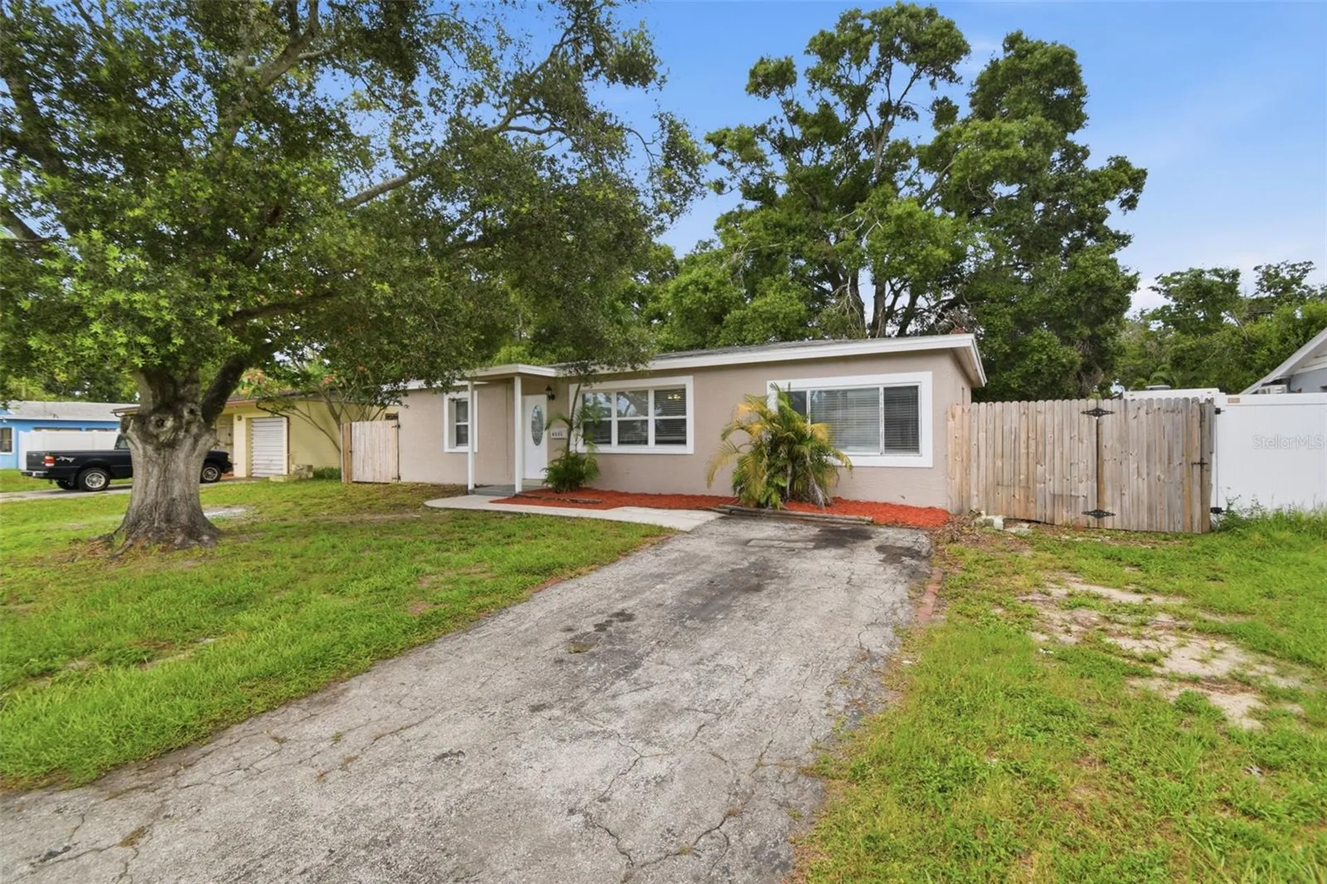 8331 55th Street N Pinellas Park FL 33781