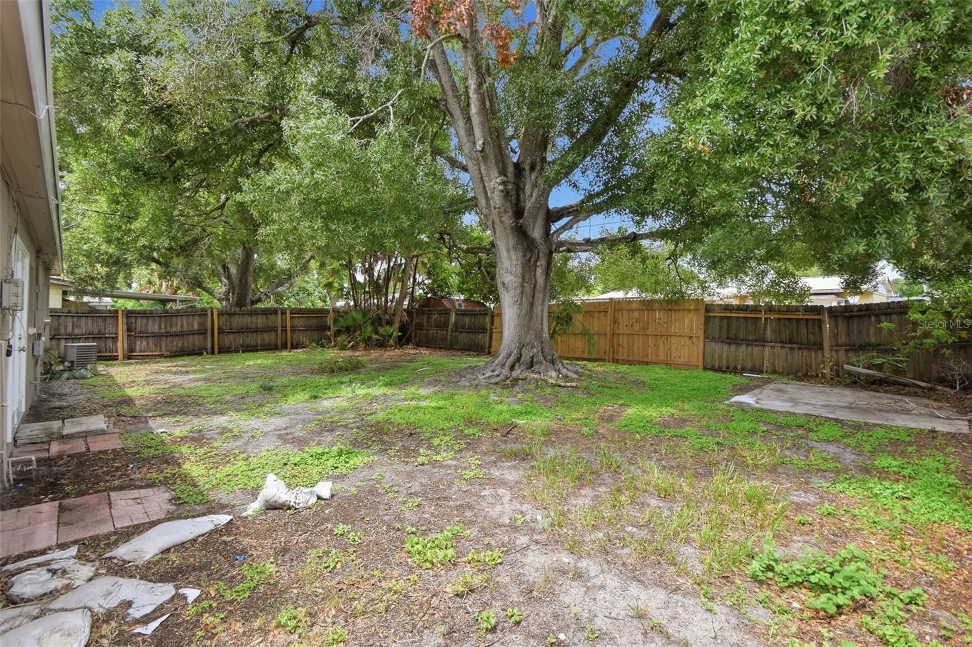 8331 55th Street N Pinellas Park FL 33781