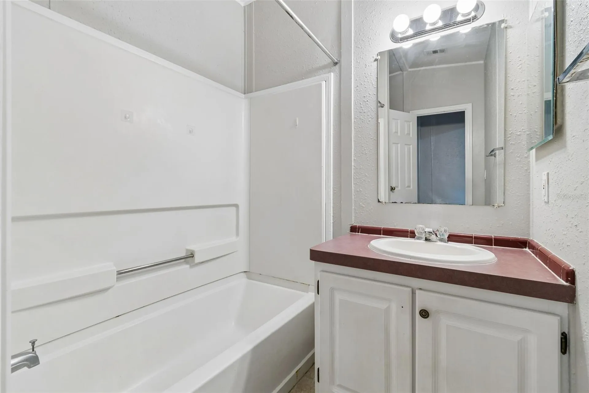 8812 E Millpoint Road Riverview FL 33578