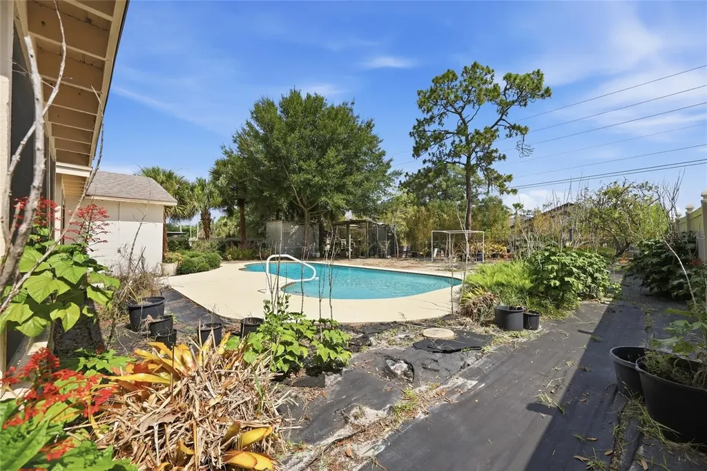1610 Gladiolas Drive Winter Park FL 32792
