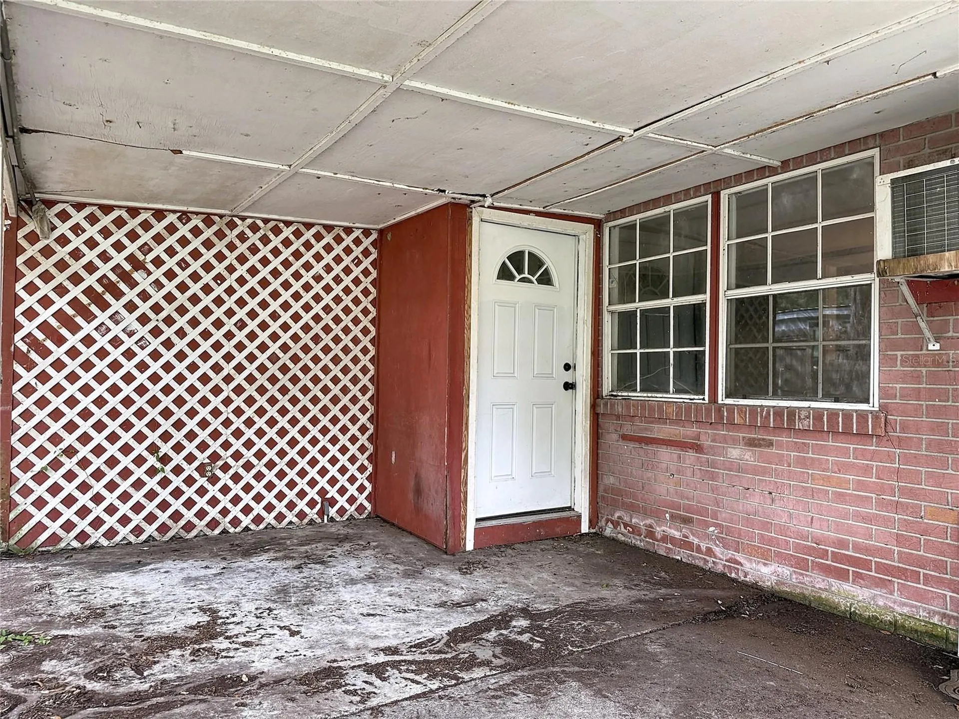 1880 Cr 422 Lake Panasoffkee FL 33538