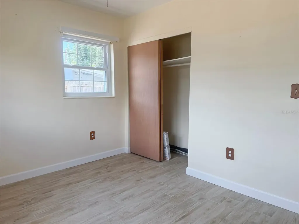 8916 Narcissus Avenue Seminole FL 33777