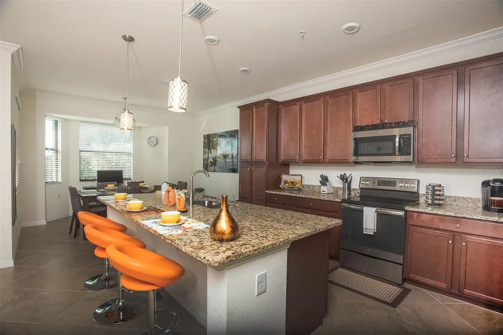 17108 Vardon Terrace Bradenton FL 34211