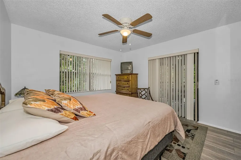 124 Woodlake Wynde Oldsmar FL 34677