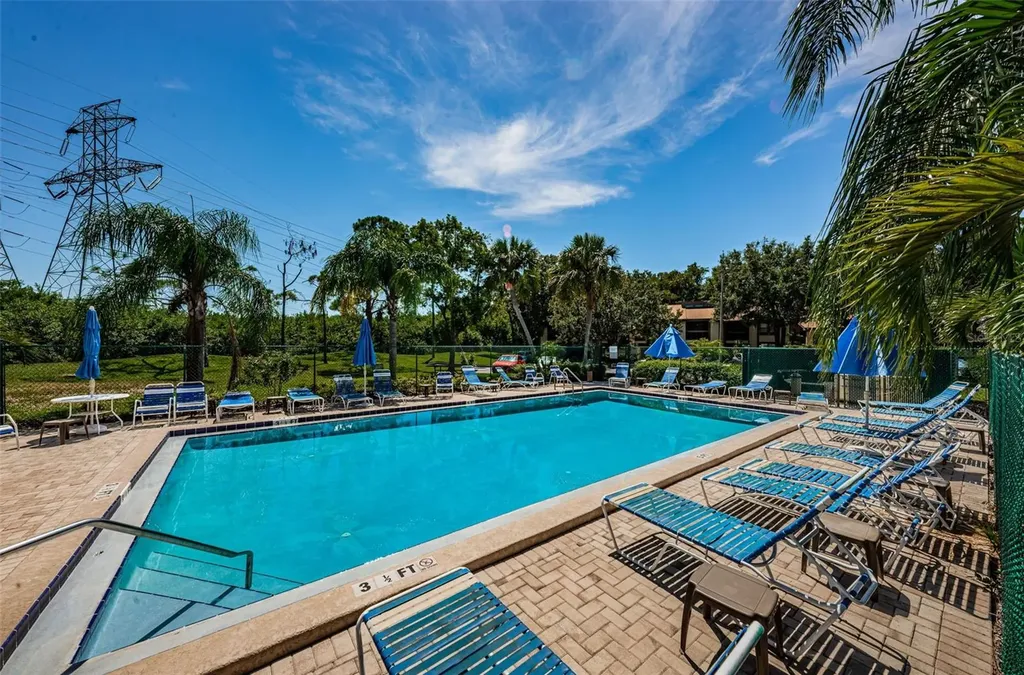 124 Woodlake Wynde Oldsmar FL 34677
