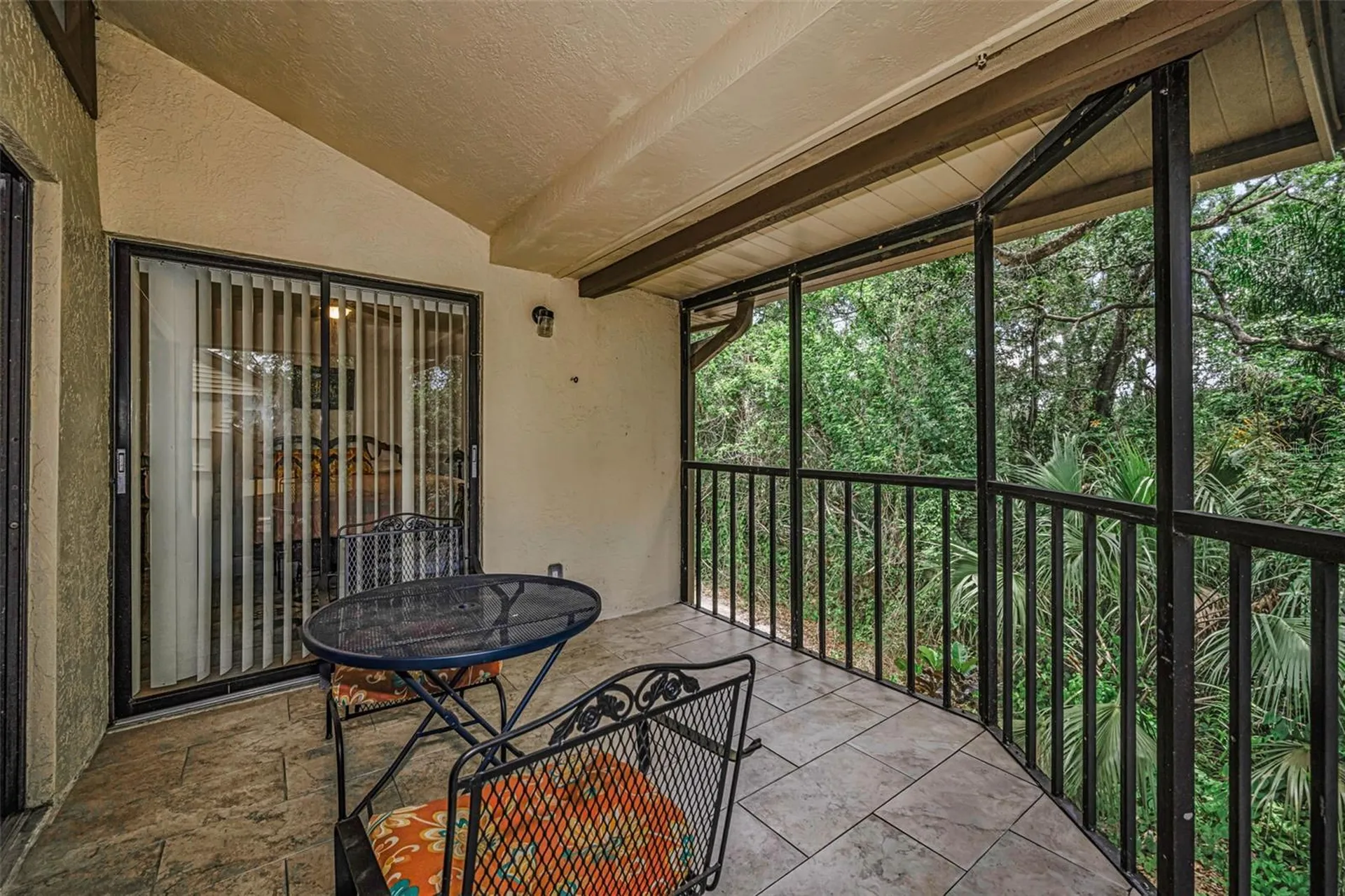124 Woodlake Wynde Oldsmar FL 34677