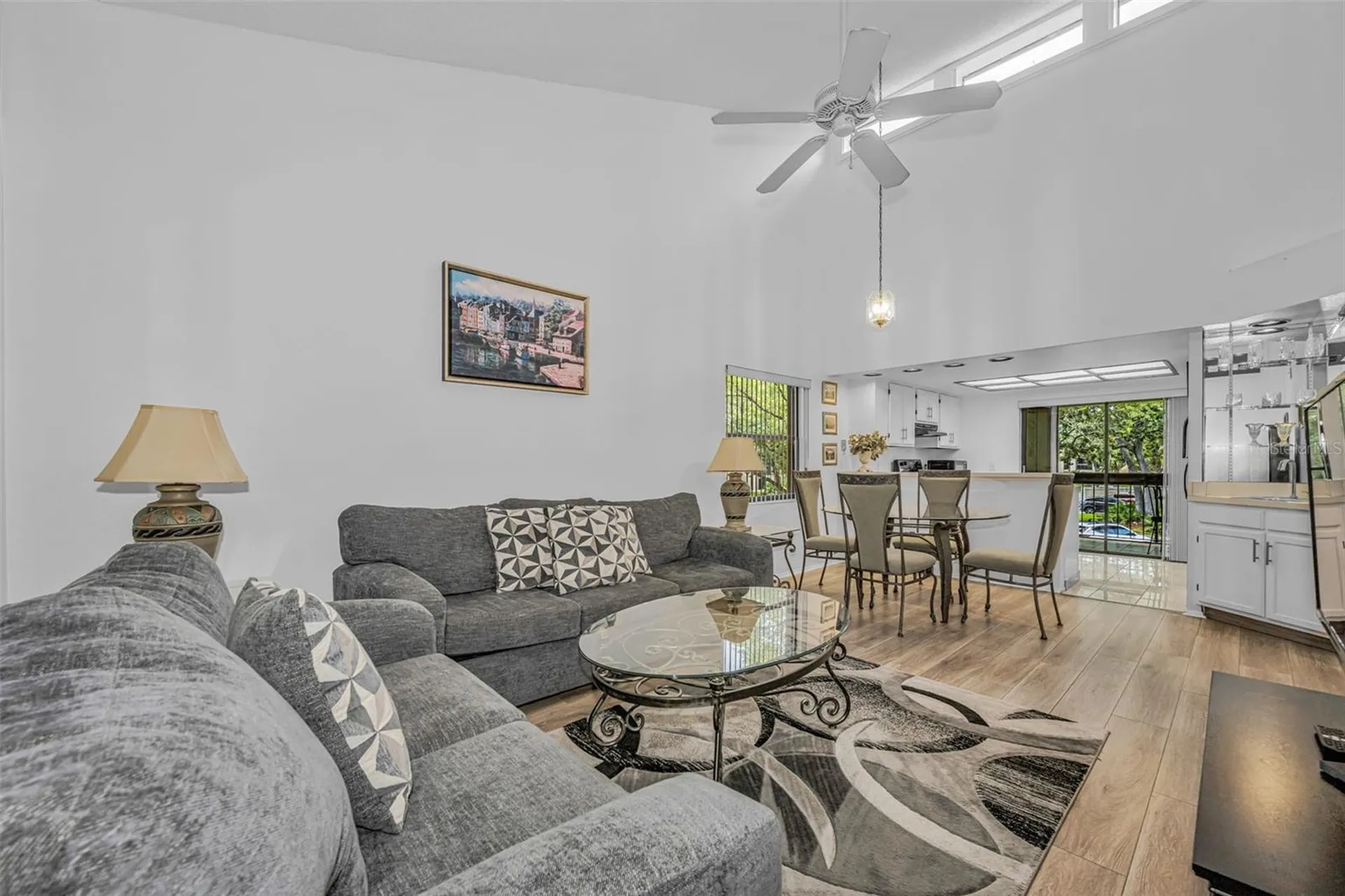 124 Woodlake Wynde Oldsmar FL 34677