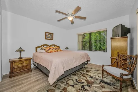 124 Woodlake Wynde Oldsmar FL 34677