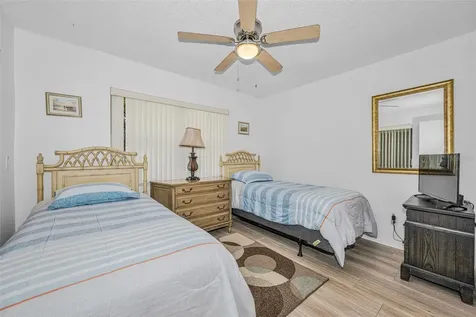 124 Woodlake Wynde Oldsmar FL 34677