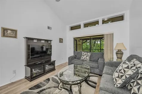 124 Woodlake Wynde Oldsmar FL 34677