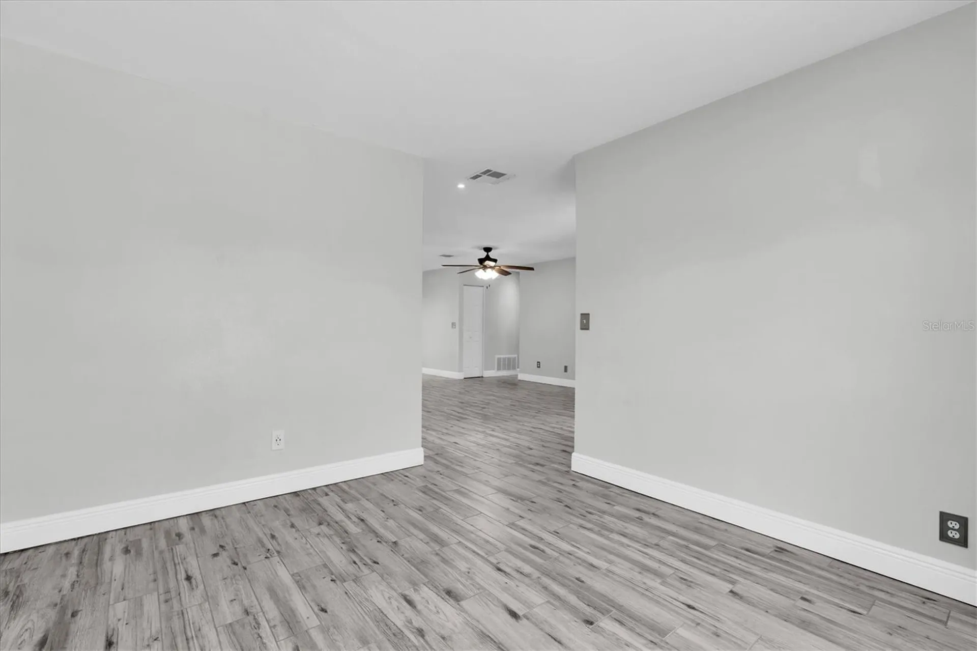 6832 Swain Avenue Tampa FL 33625