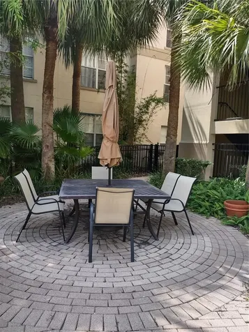 520 Armenia Avenue S Tampa FL 33609