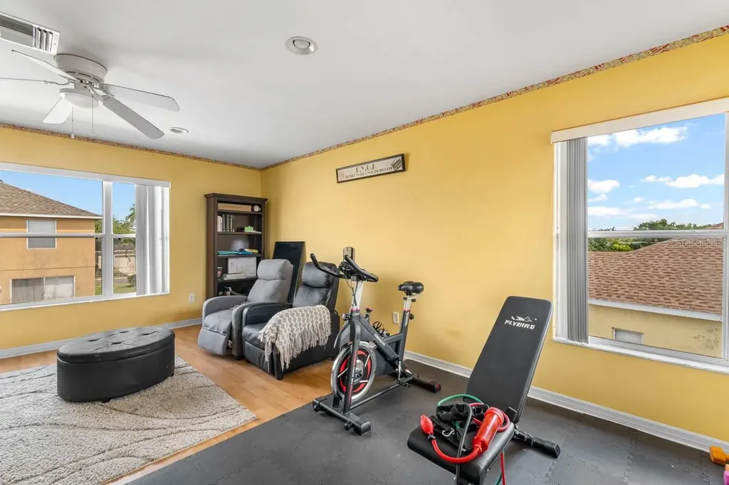 444 York Dale Drive Ruskin FL 33570