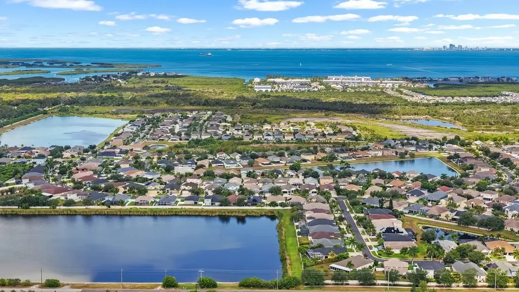 444 York Dale Drive Ruskin FL 33570