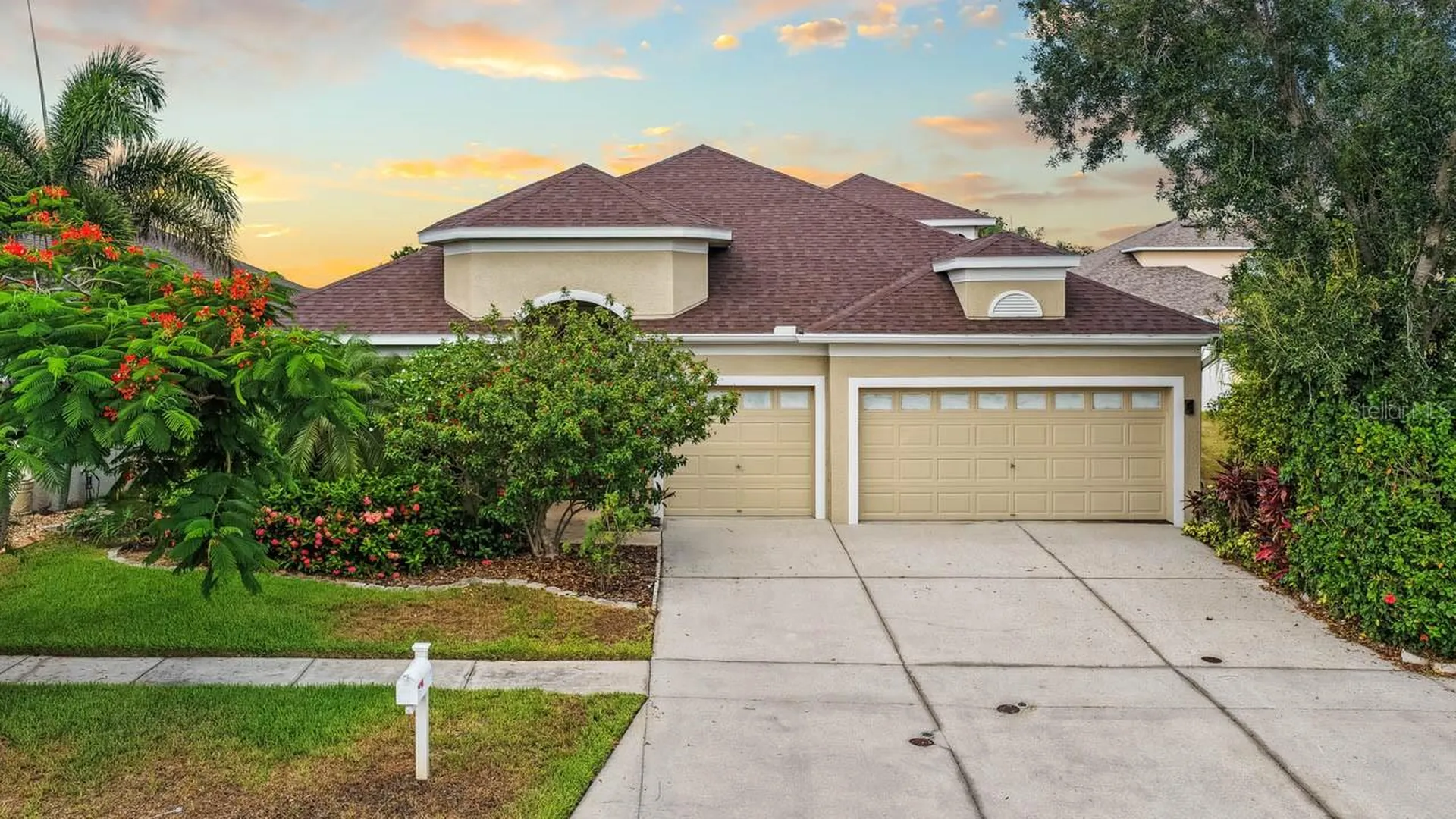 444 York Dale Drive Ruskin FL 33570