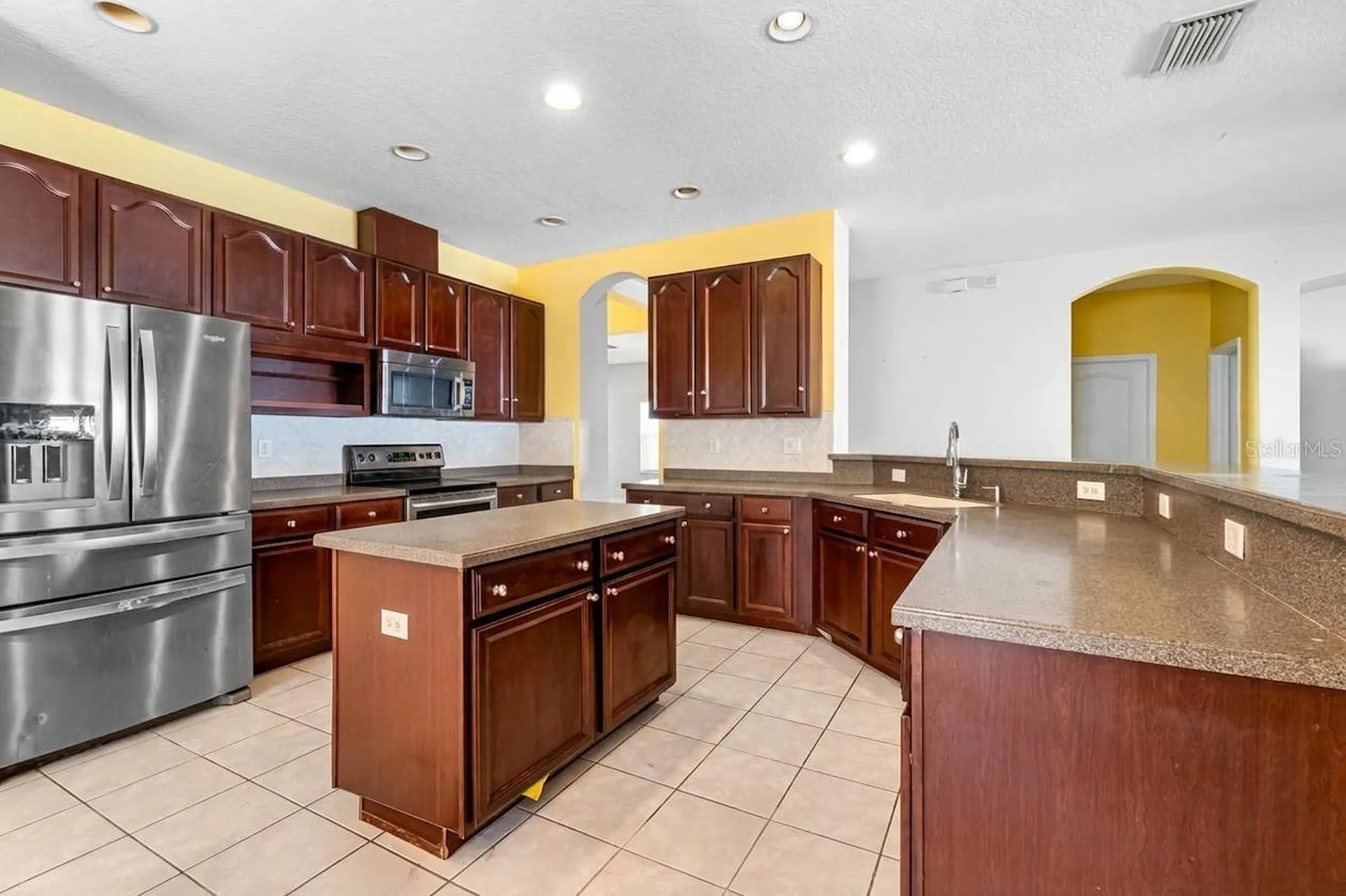 444 York Dale Drive Ruskin FL 33570