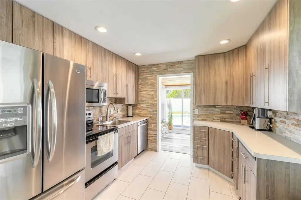 11 Tropical Drive Ormond Beach FL 32176