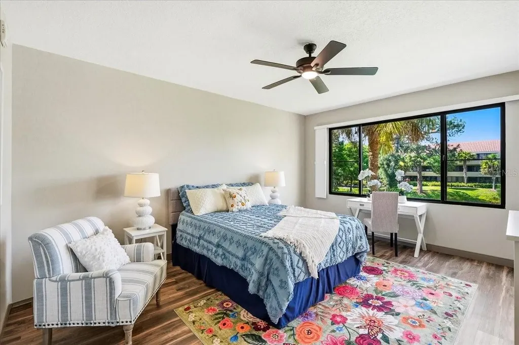 4540 Bee Ridge Road Sarasota FL 34233