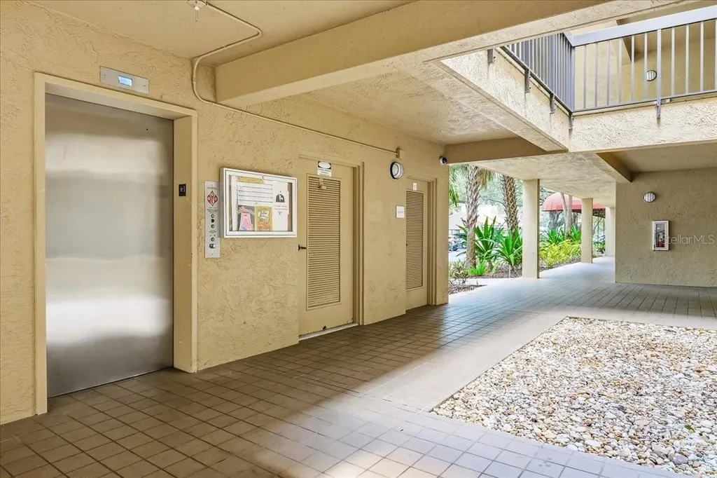 4540 Bee Ridge Road Sarasota FL 34233