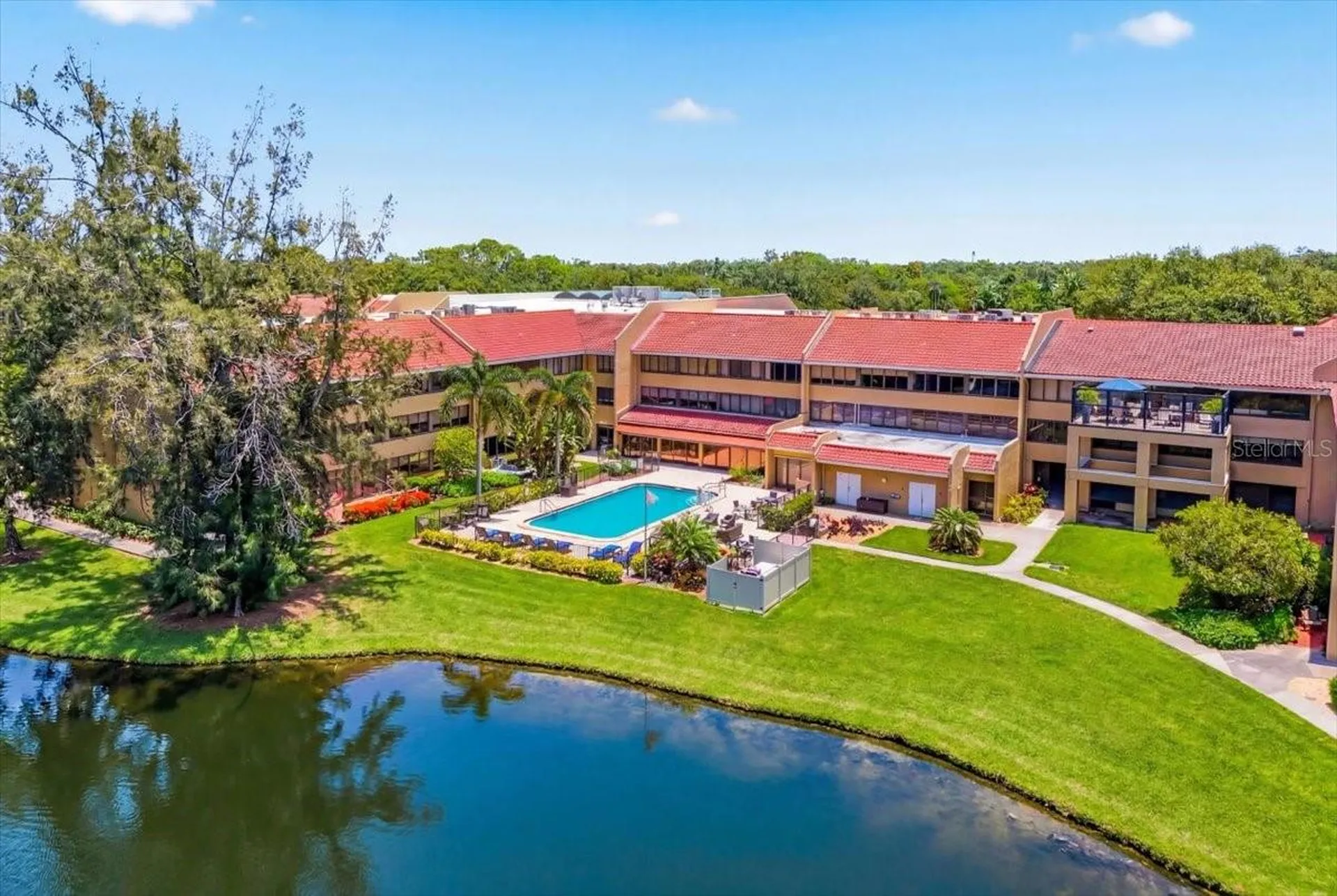 4540 Bee Ridge Road Sarasota FL 34233