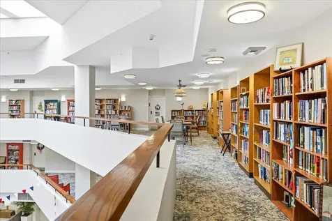 4540 Bee Ridge Road Sarasota FL 34233