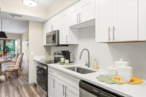 4540 Bee Ridge Road Sarasota FL 34233
